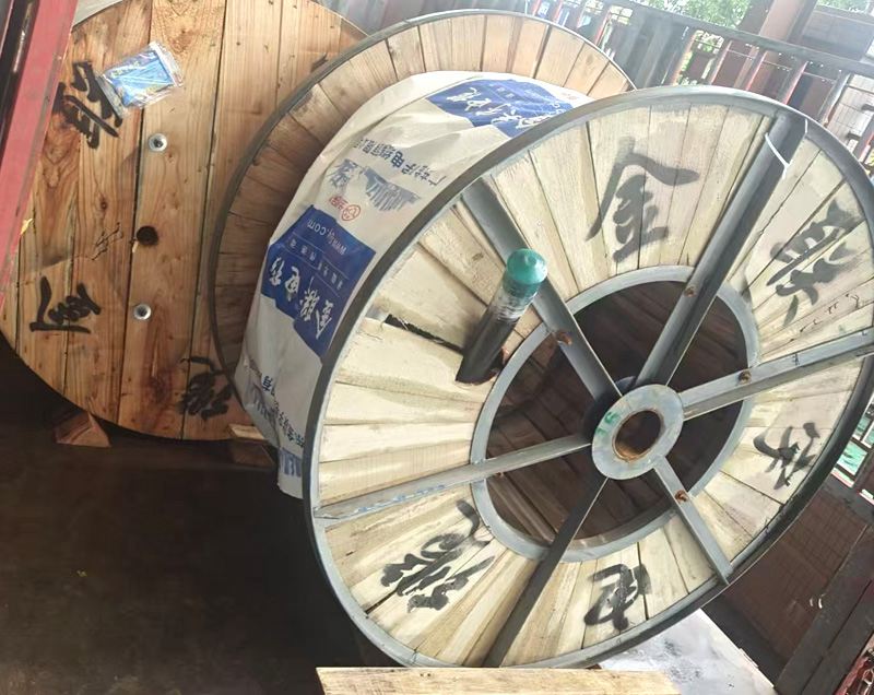 低烟无卤耐火电力电缆WDZN-YJY 3×120+1×70